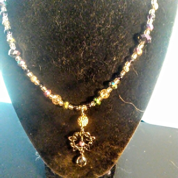 Necklaces - Picture 2 of 3